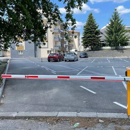 Dora Apartment